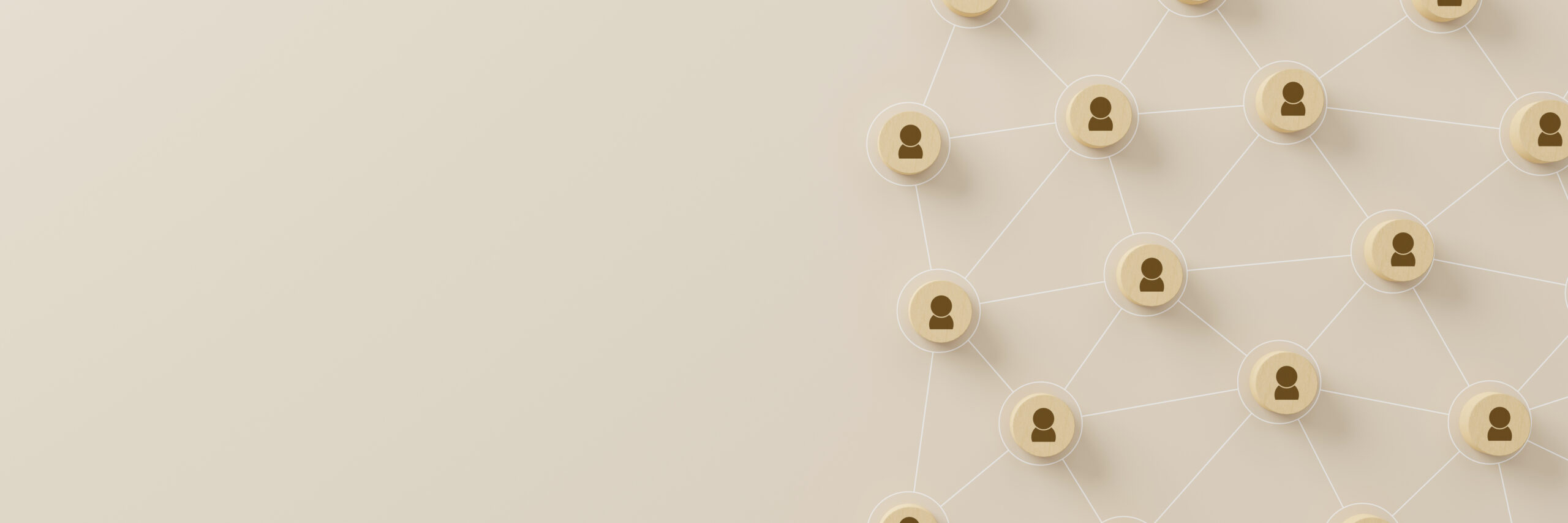 Yhdistettyjä hahmoja paperilla